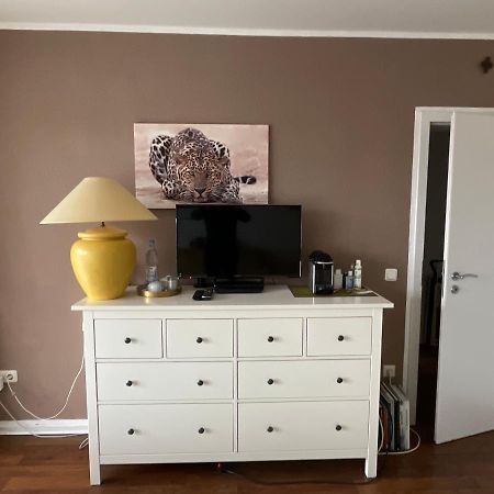 Wohnliches , Behagliches Zimmer Mit Balkon Und Wifi Mönchengladbach Kültér fotó