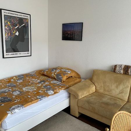 Wohnliches , Behagliches Zimmer Mit Balkon Und Wifi Mönchengladbach Kültér fotó