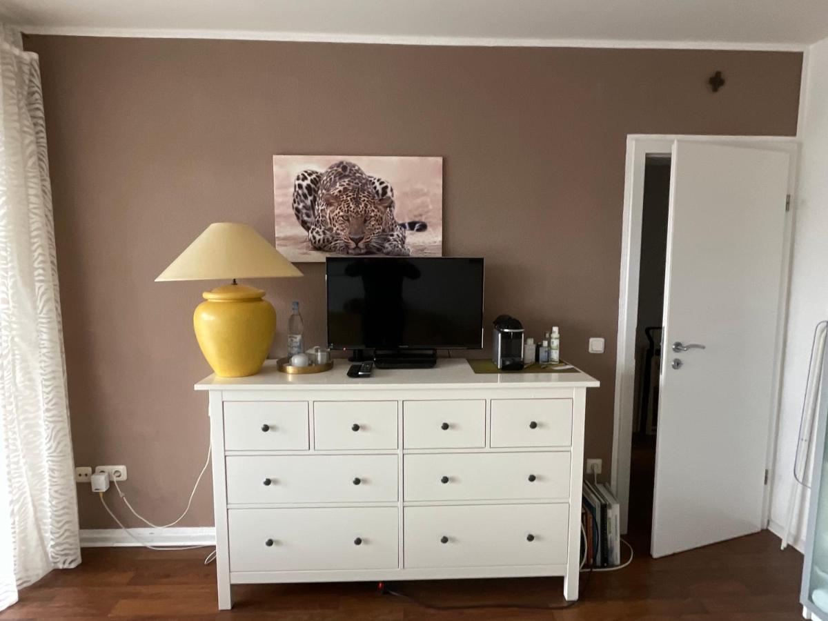 Wohnliches , Behagliches Zimmer Mit Balkon Und Wifi Mönchengladbach Kültér fotó